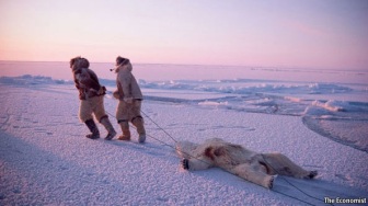 Inuit hunters via te Economist